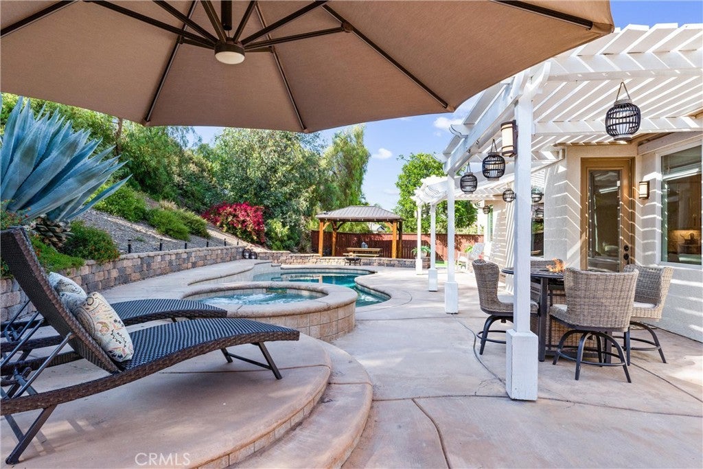 Photo of Listing #OC25121696