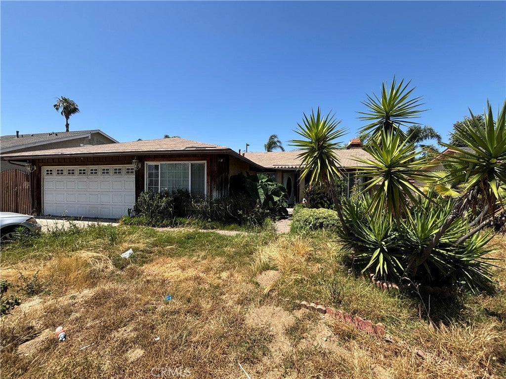 Photo of Listing #SR25143496