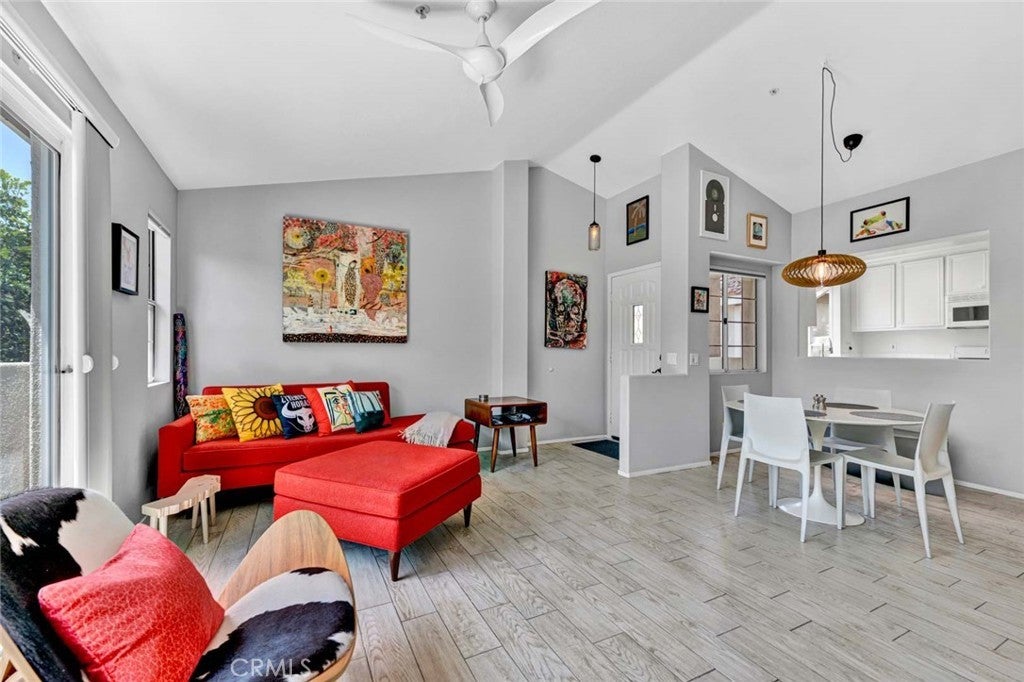 Photo of Listing #PW25141803