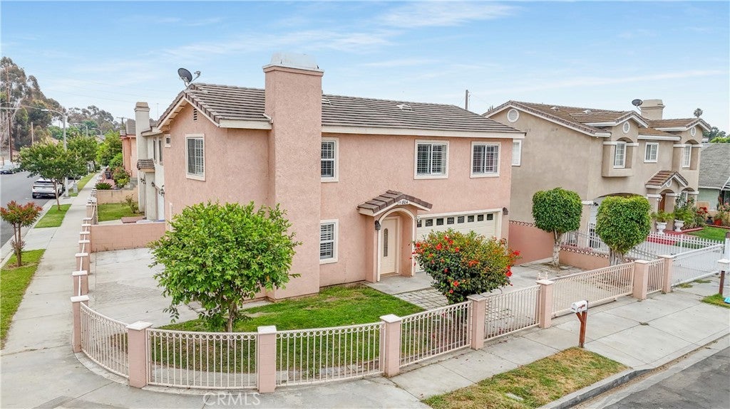 Photo of Listing #RS25140630