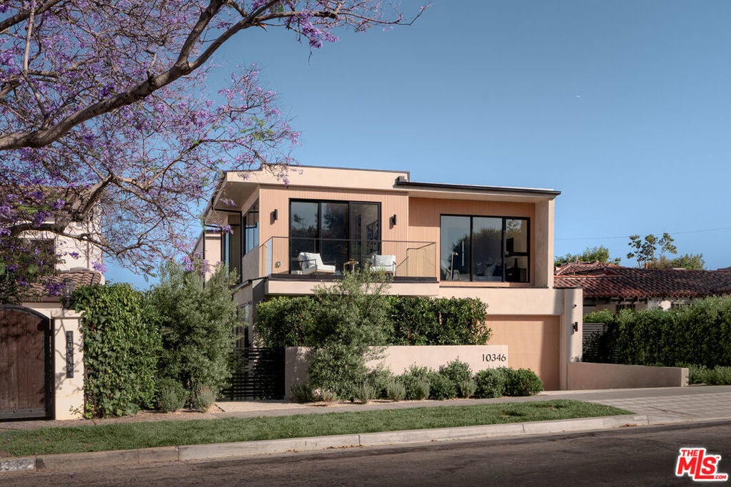 Photo of Listing #25557809