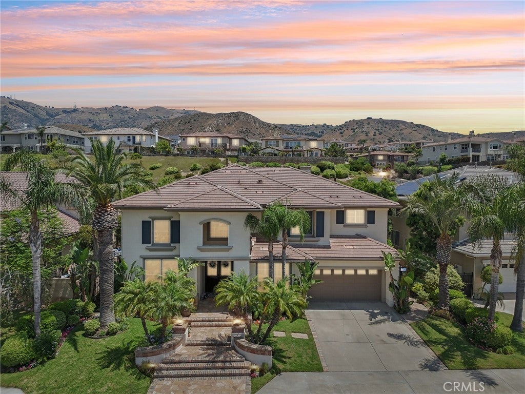 Photo of Listing #SR25143561