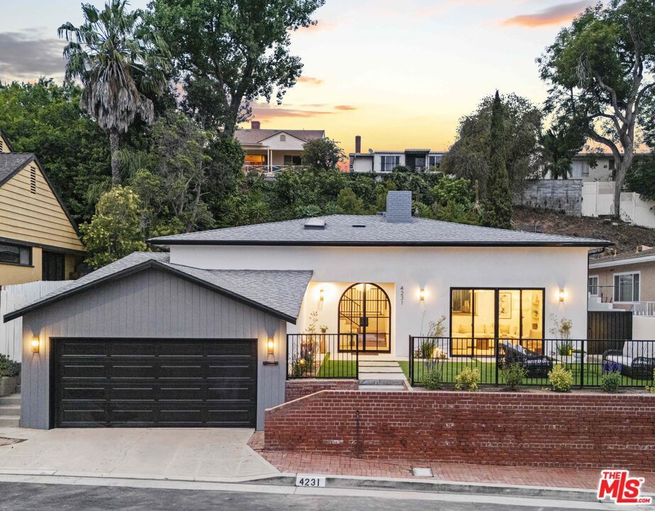 Photo of Listing #25557729