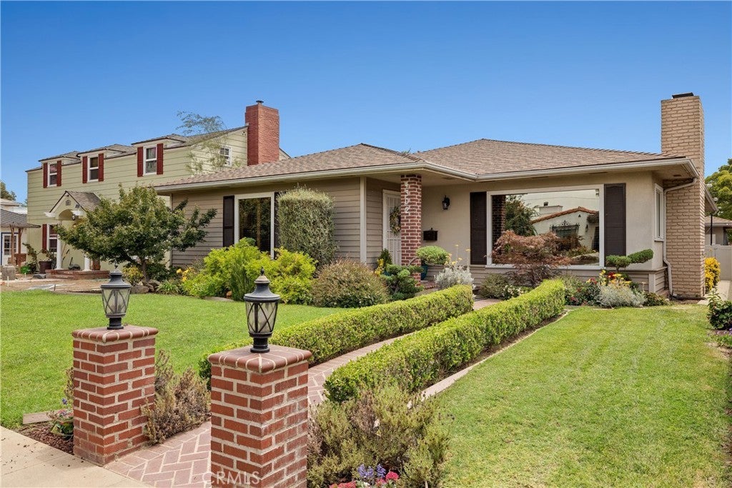 Photo of Listing #SB25143884