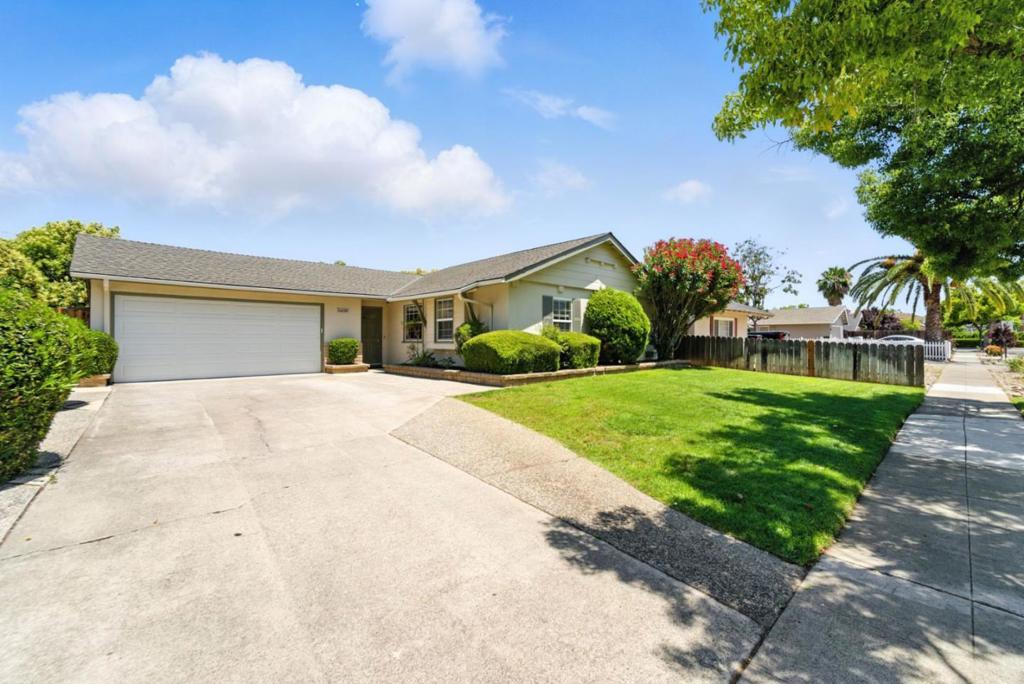 Photo of Listing #ML82012577