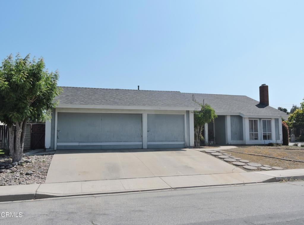 Photo of Listing #V1-30819