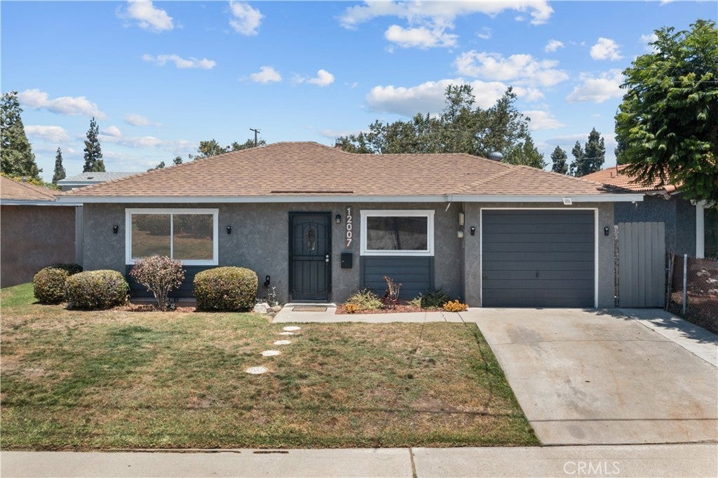 Photo of Listing #PW25144258