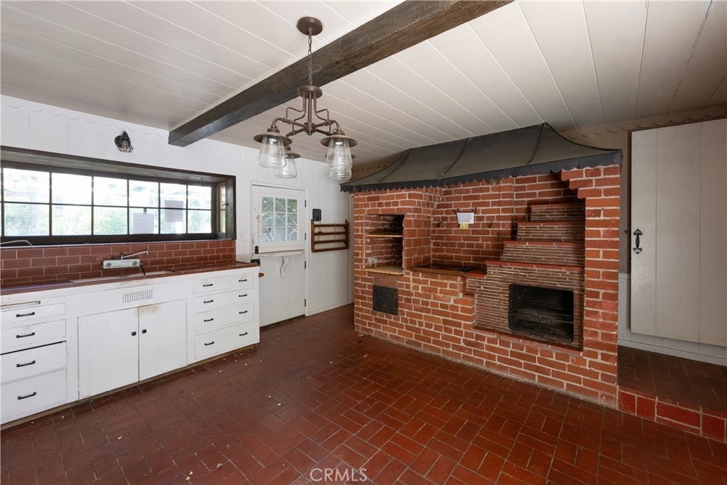 Photo of Listing #SR25144272