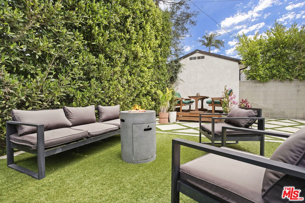 Photo of Listing #25557759