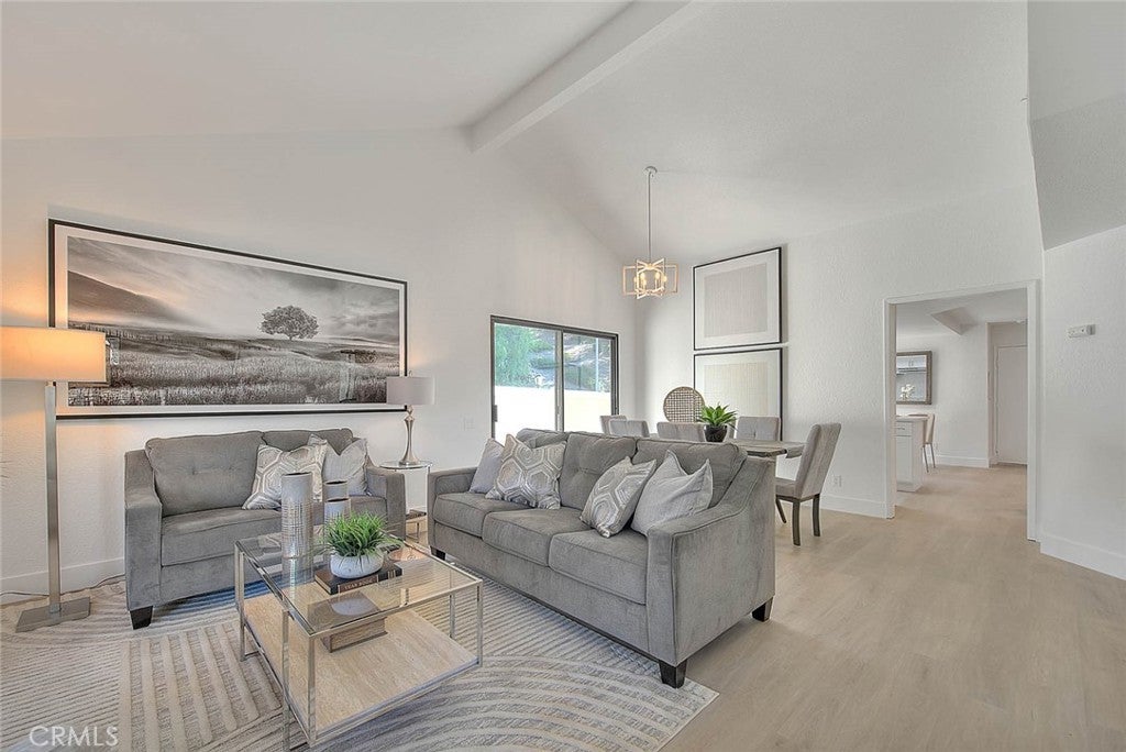 Photo of Listing #TR25144367