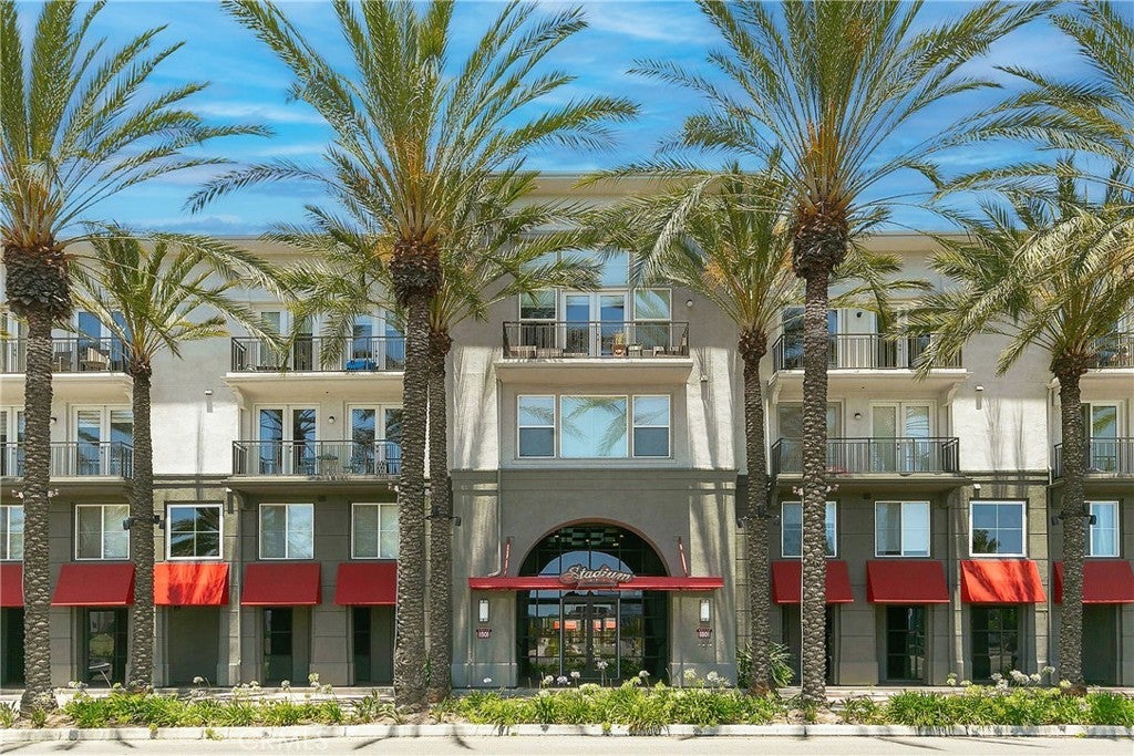 Photo of Listing #CV25141673