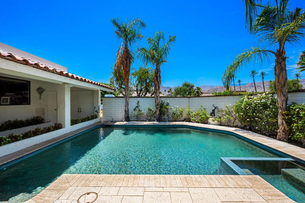 Photo of Listing #219131996DA