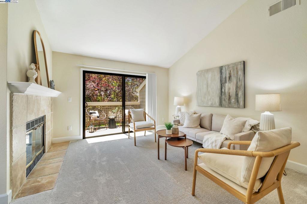 Photo of Listing #41102954