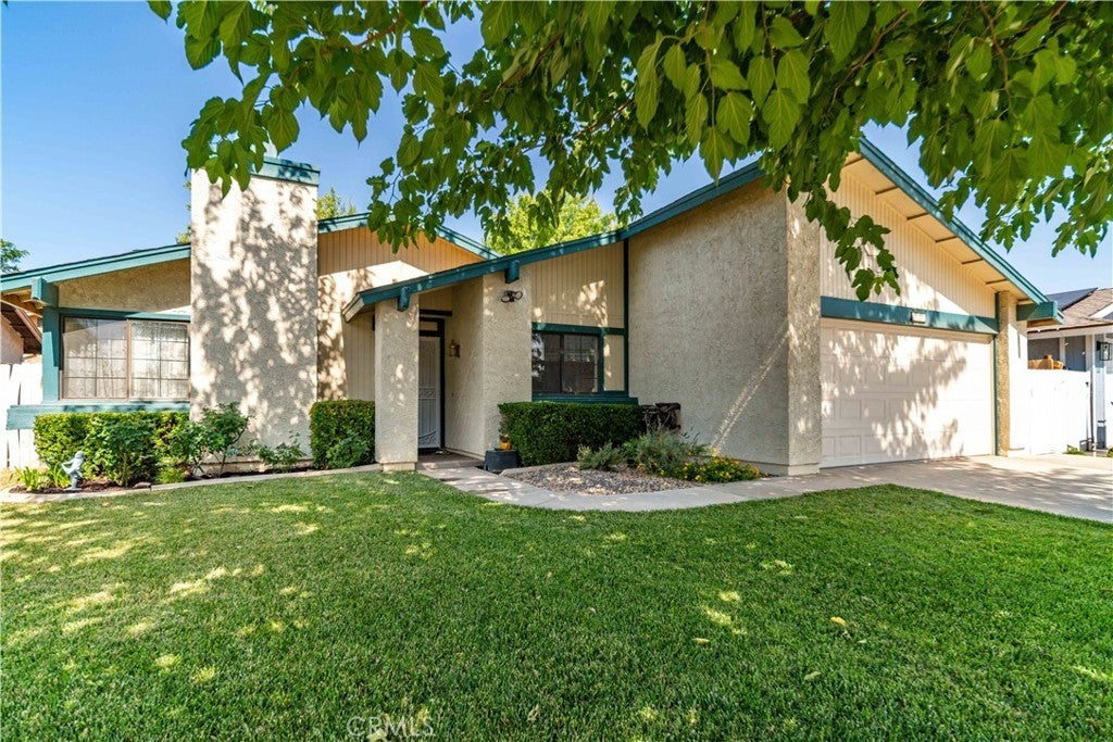 Photo of Listing #SR25144027