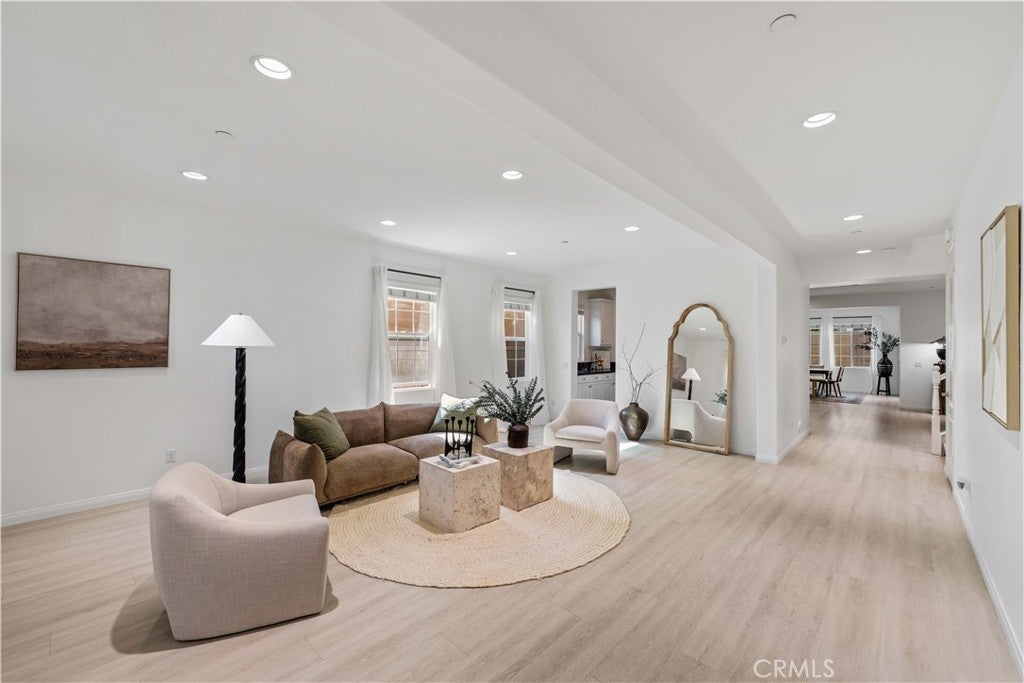 Photo of Listing #CV25142228