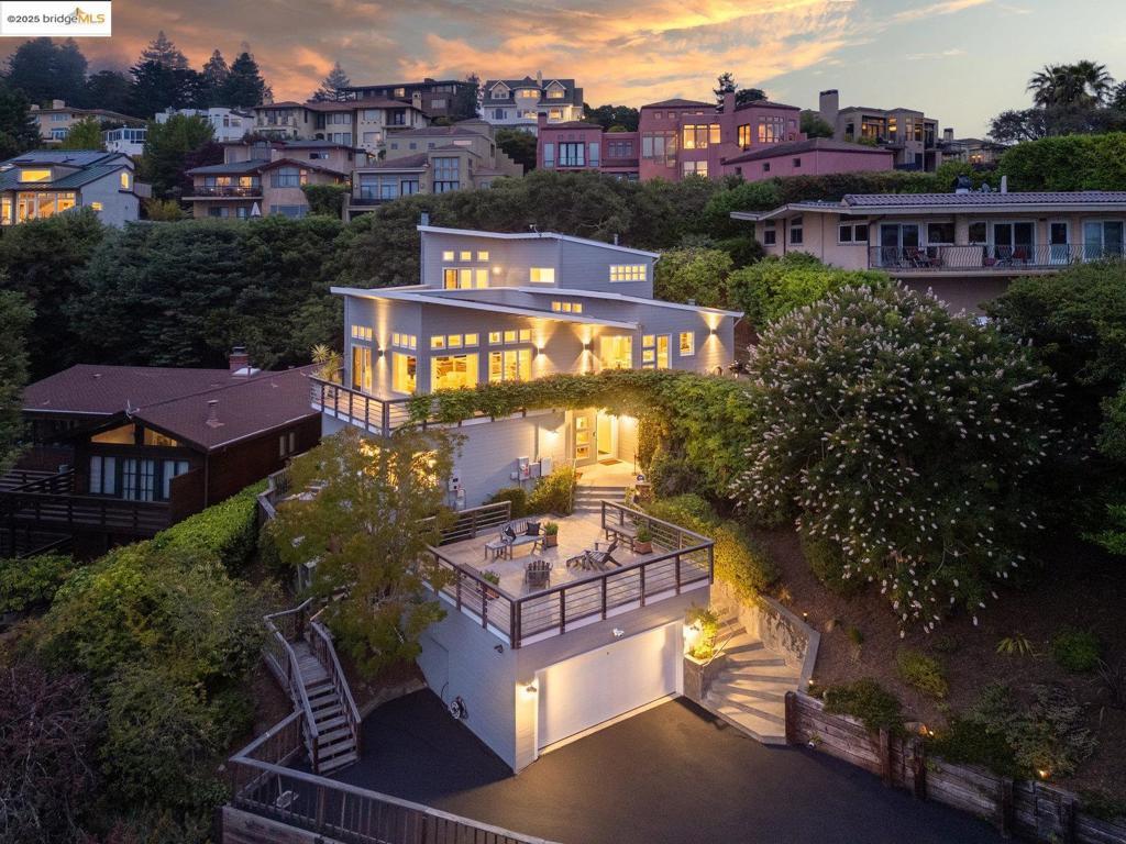 Photo of Listing #41102957