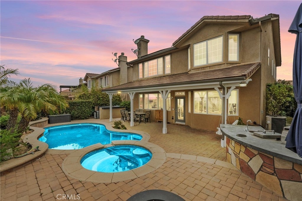 Photo of Listing #SR25144427