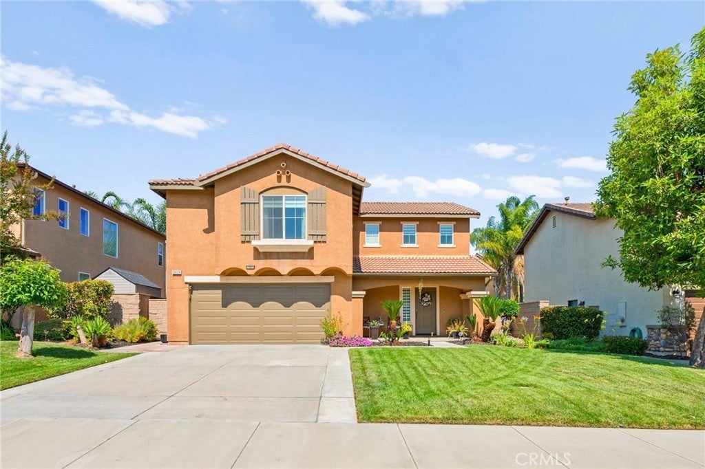 Photo of Listing #SW25144225