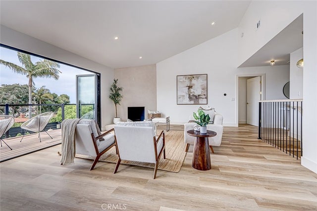 329 Calle Mayor, Redondo Beach.