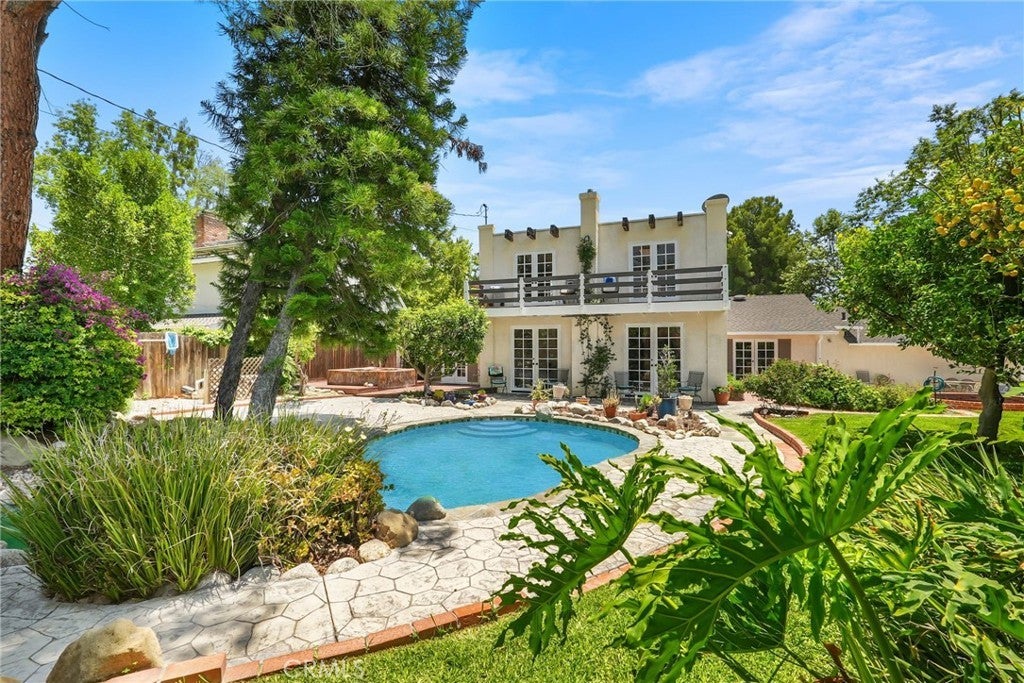 Photo of Listing #SR25143506