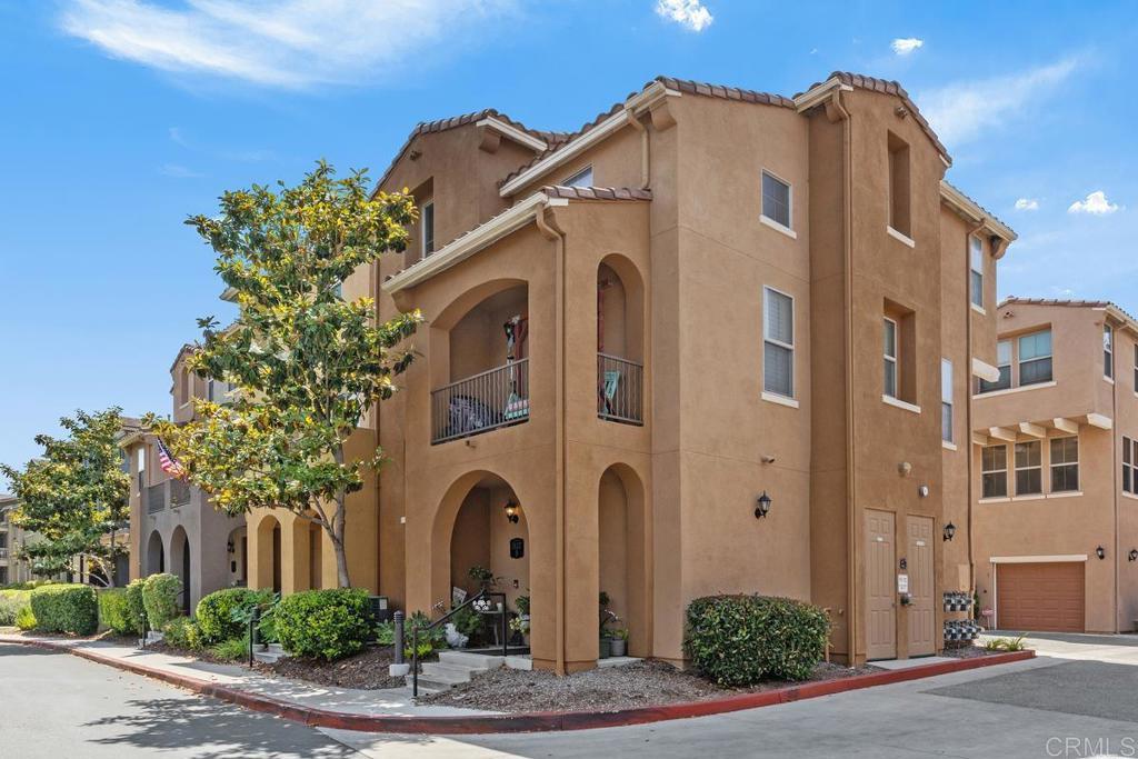 Photo of Listing #PTP2504836