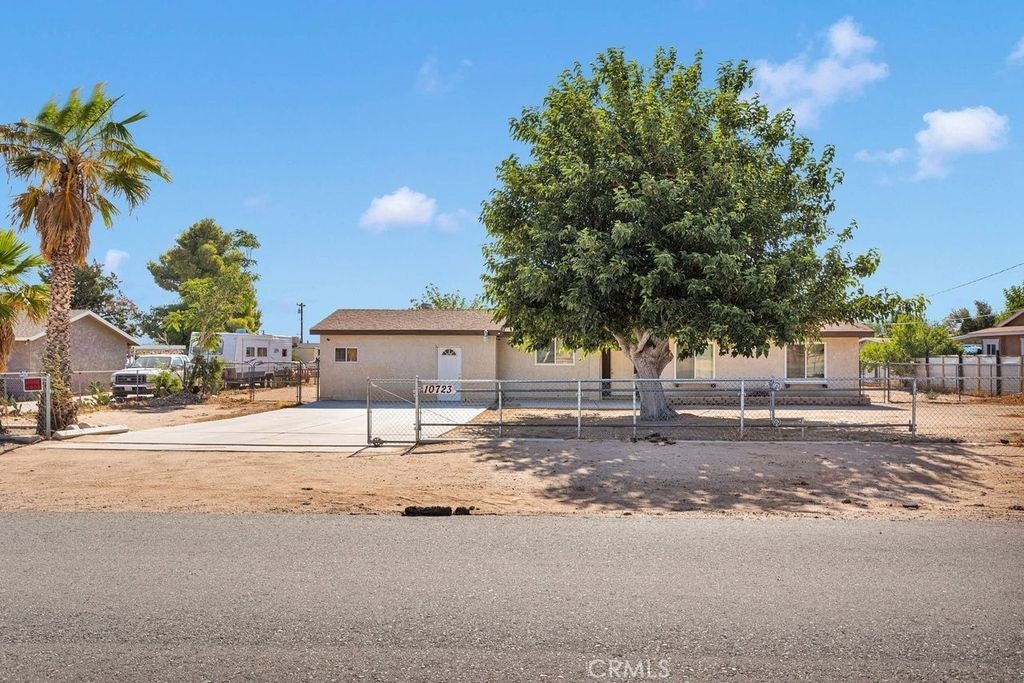 Photo of Listing #HD25144559