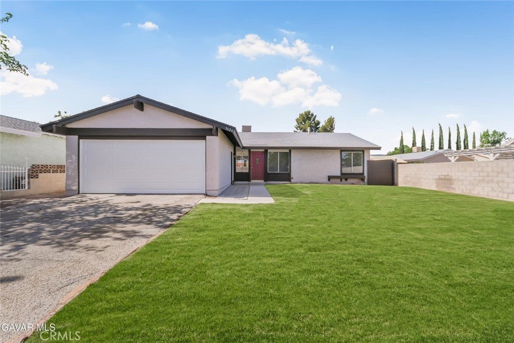 Photo of Listing #SR25144663