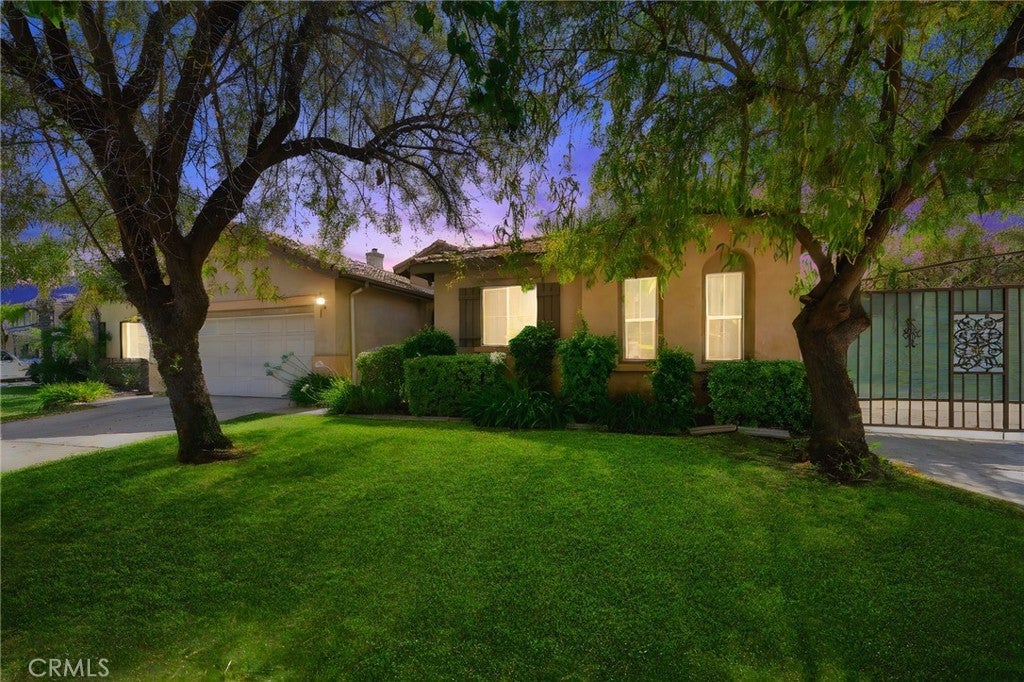 Photo of Listing #SW25144065