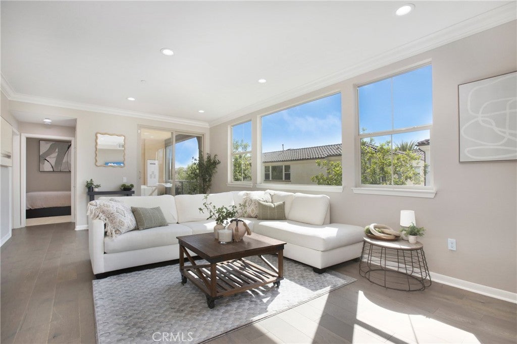 Photo of Listing #PW25099499