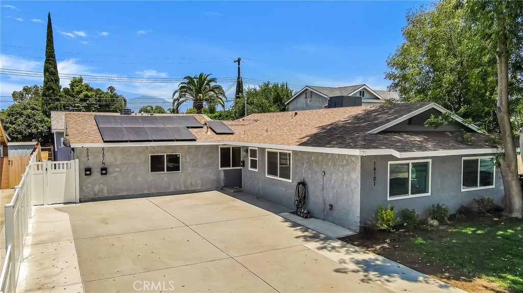 Photo of Listing #SR25142686