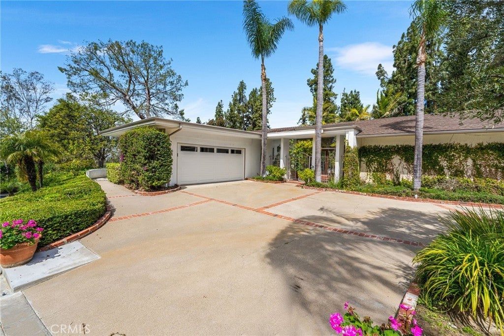 Photo of Listing #PW25143452