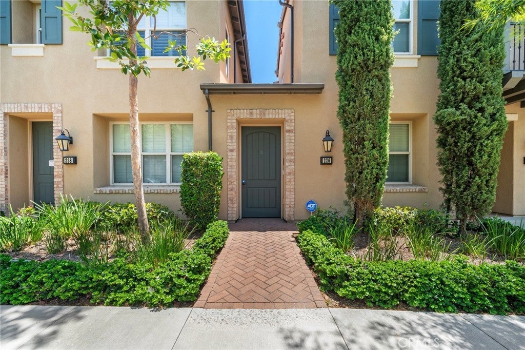 Photo of Listing #OC25143532