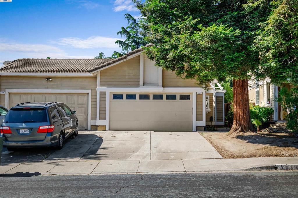 Photo of Listing #41103055