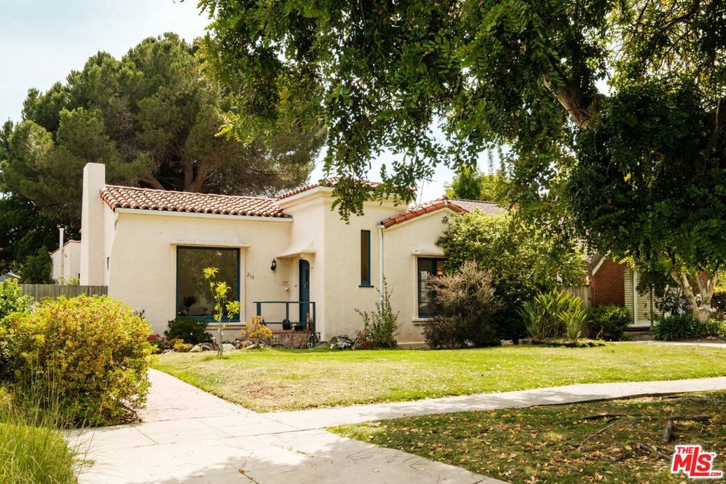 Photo of Listing #25555933