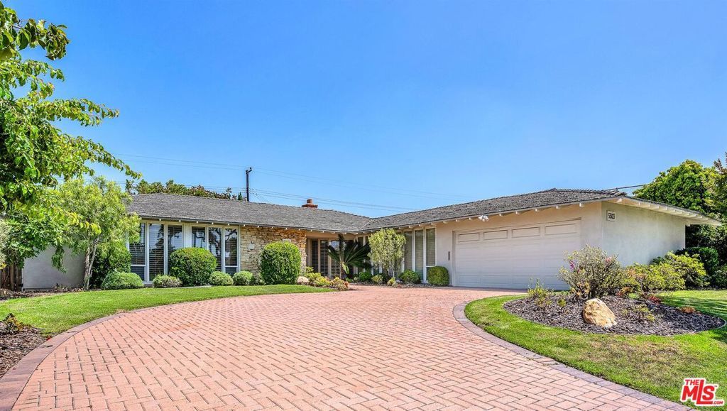 Photo of Listing #25558343