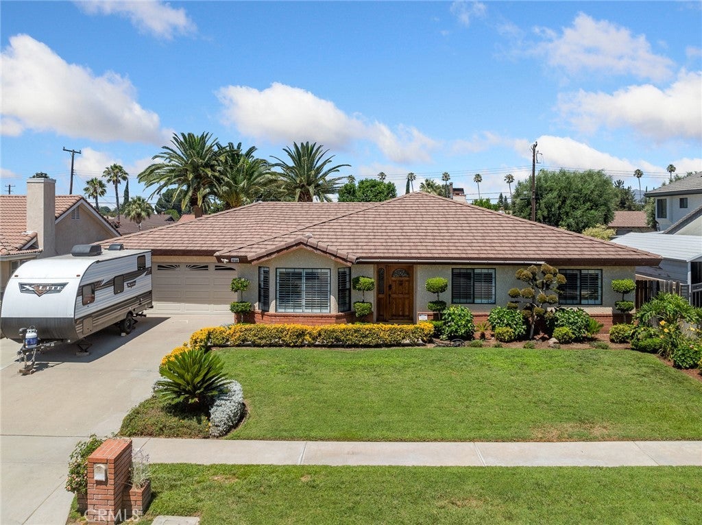 Photo of Listing #HD25144901