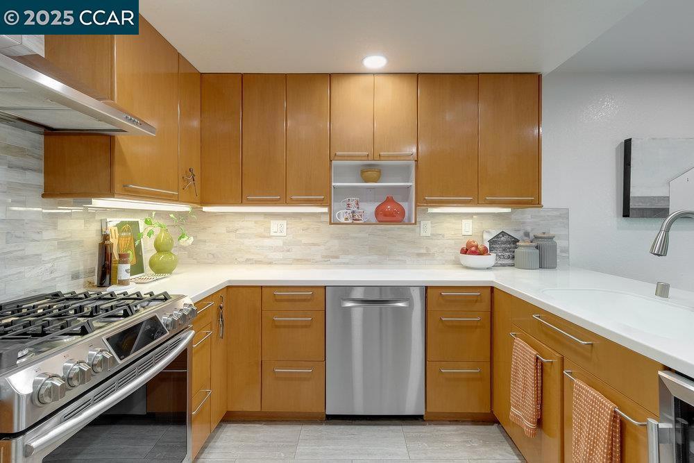 Photo of Listing #41103077