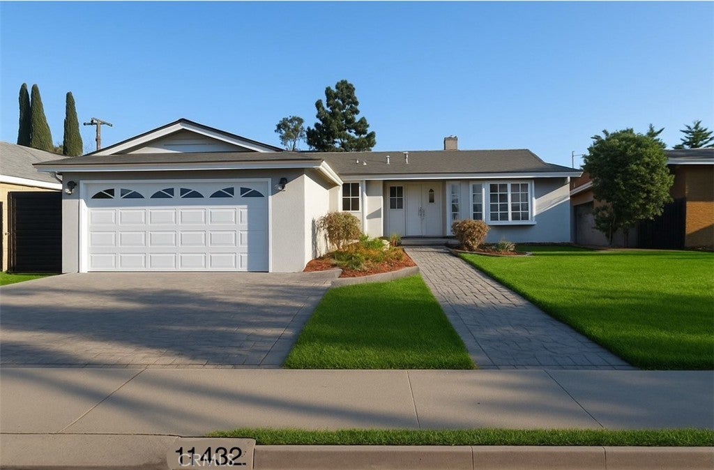 Photo of Listing #PW25145036