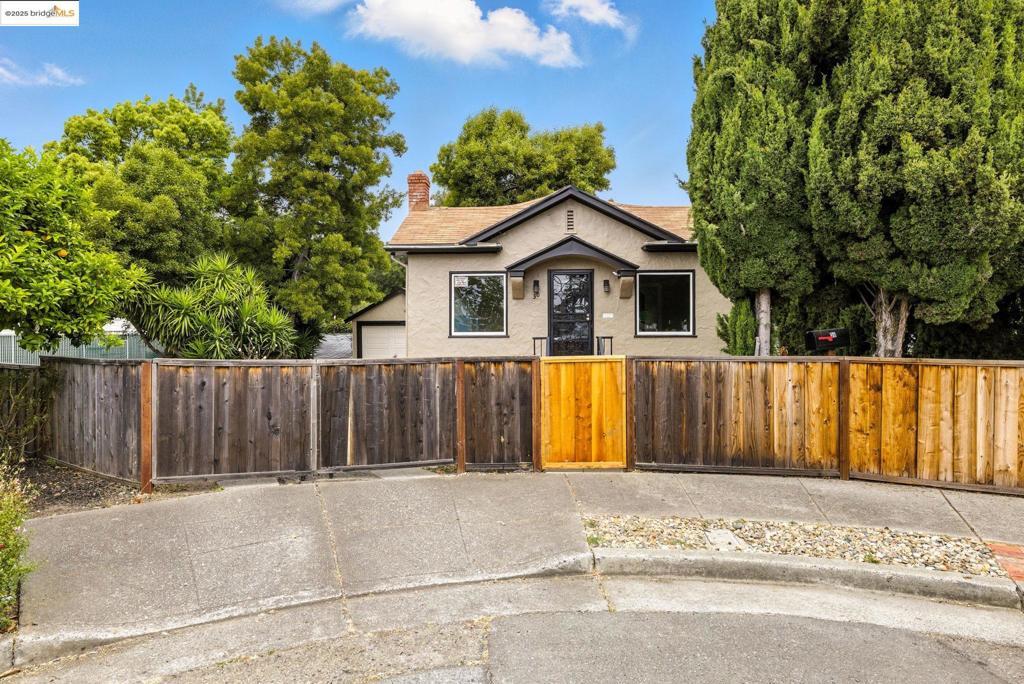 Photo of Listing #41103103