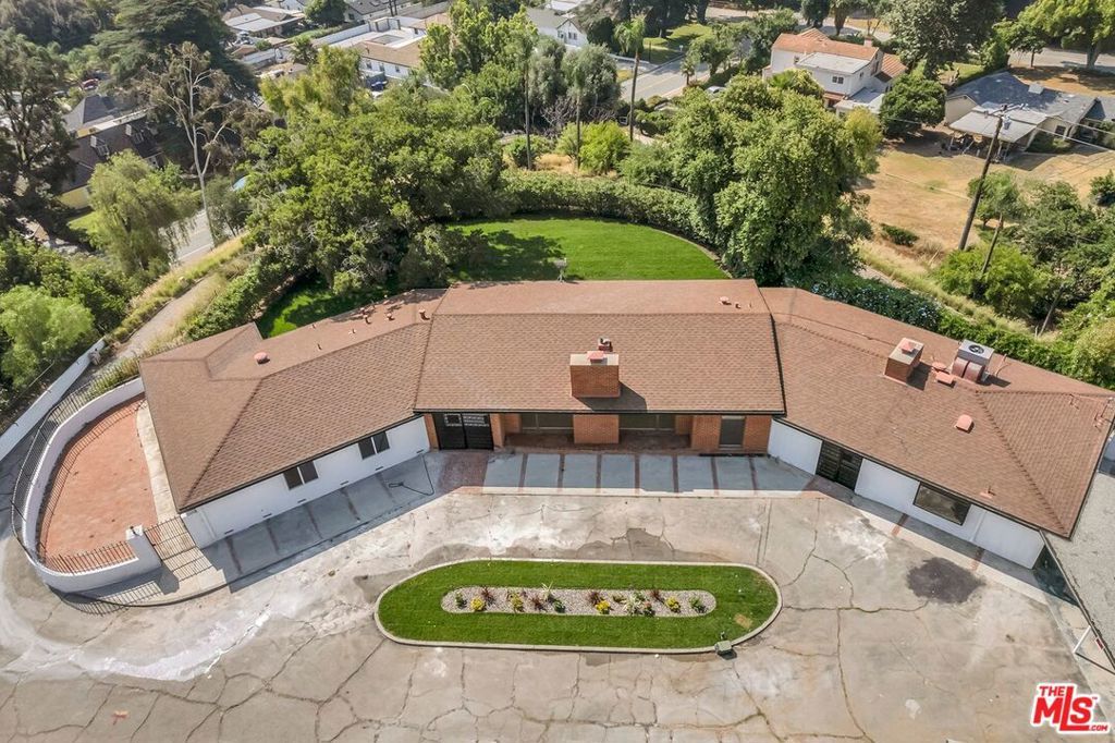 Photo of Listing #25554691