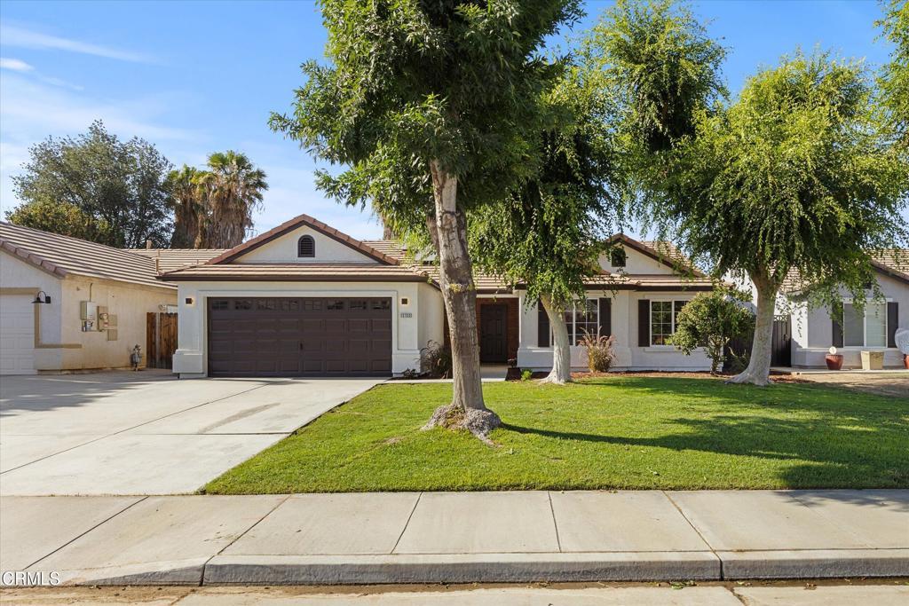 Photo of Listing #V1-30836