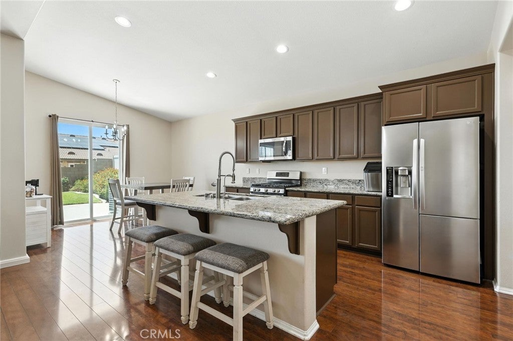 Photo of Listing #SW25145577