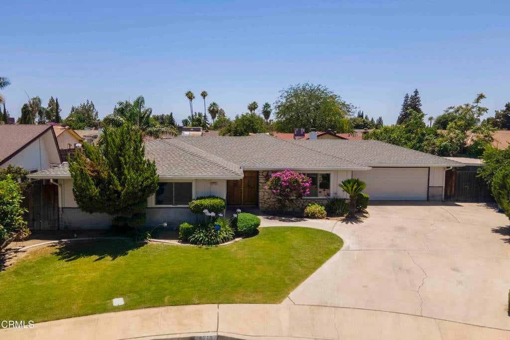 Photo of Listing #V1-30844