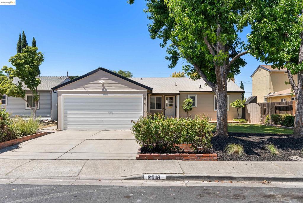 Photo of Listing #41103183