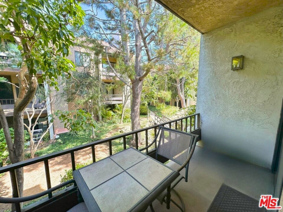 Photo of Listing #25558881