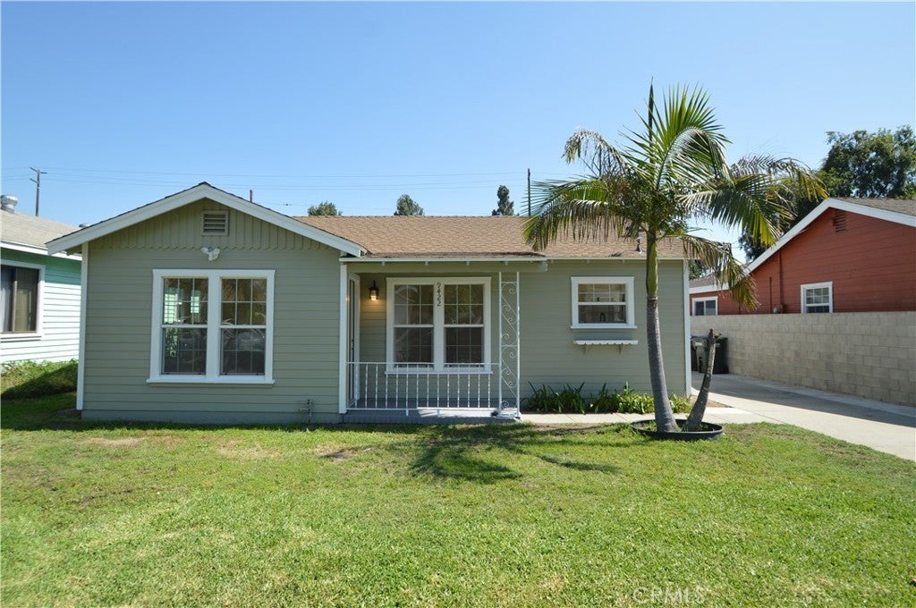 Photo of Listing #MB25145701