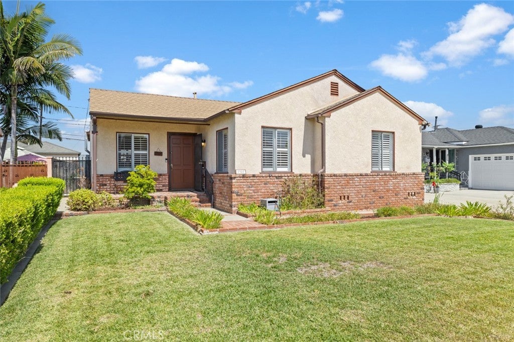 Photo of Listing #PW25129770