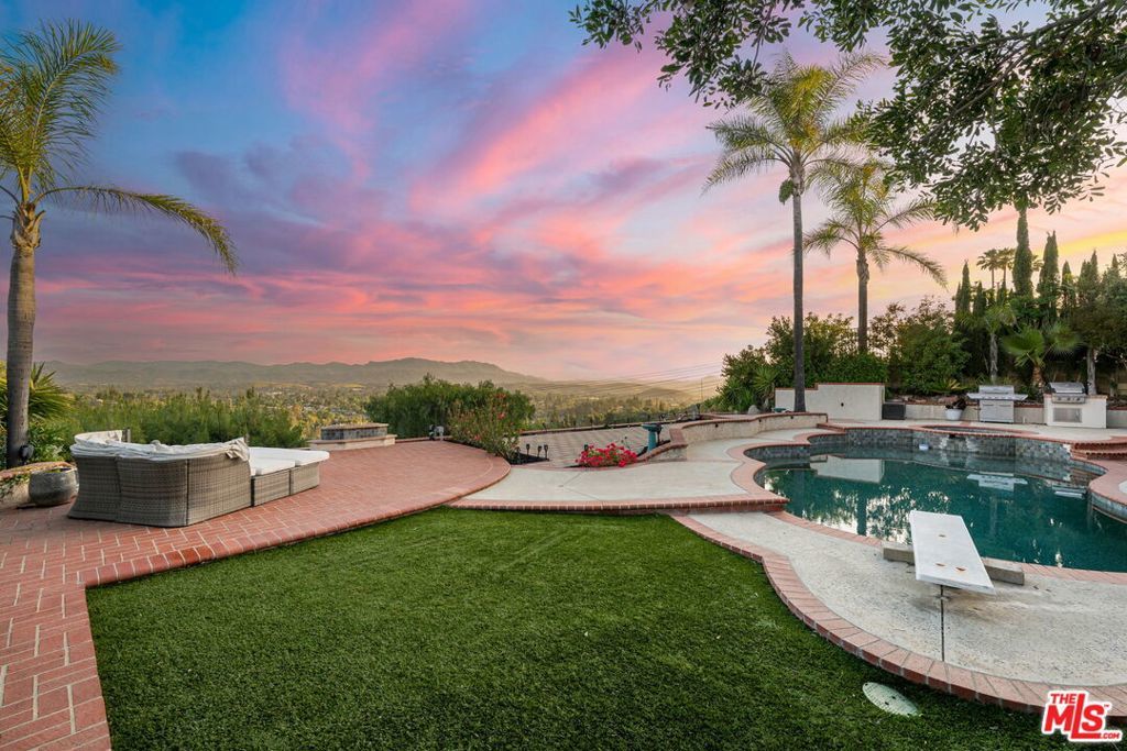 Photo of Listing #25558057