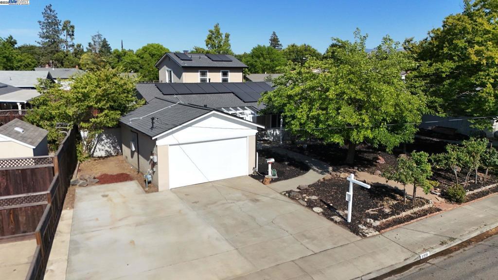 Photo of Listing #41103208