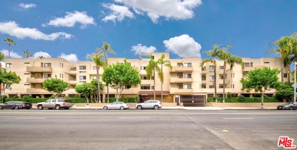 Photo of Listing #25558917